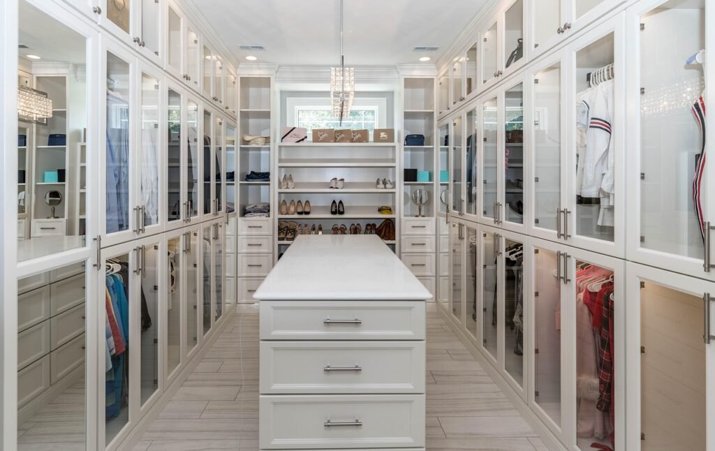 closet, clothing, walk-in, gray walking, gray clothes, closet, closet, closet, closet, closet